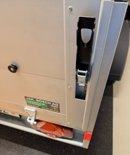 Lade das Bild in den Galerie-Viewer, Zügelanhänger in Thun mieten - sofort verfügbar
